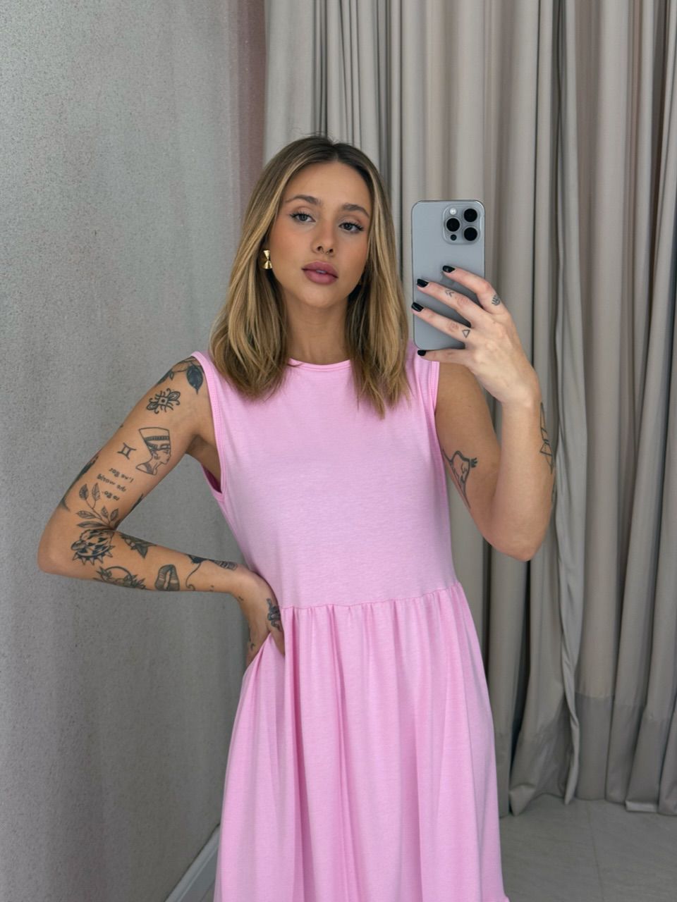 VESTIDO GILDA CAVADO Rosa Claro