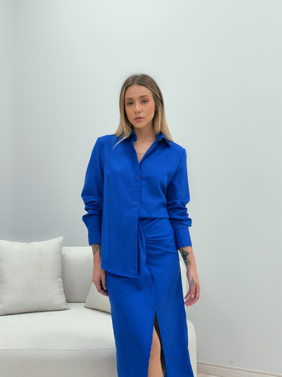 CONJUNTO OLÍVIA SAIA CAMISA AZUL