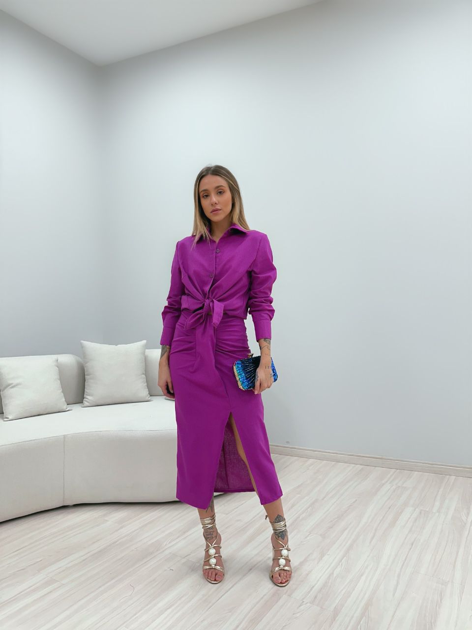 CONJUNTO OLÍVIA SAIA CAMISA FUCSIA - 0049140120 - CAROLLA FERRARO