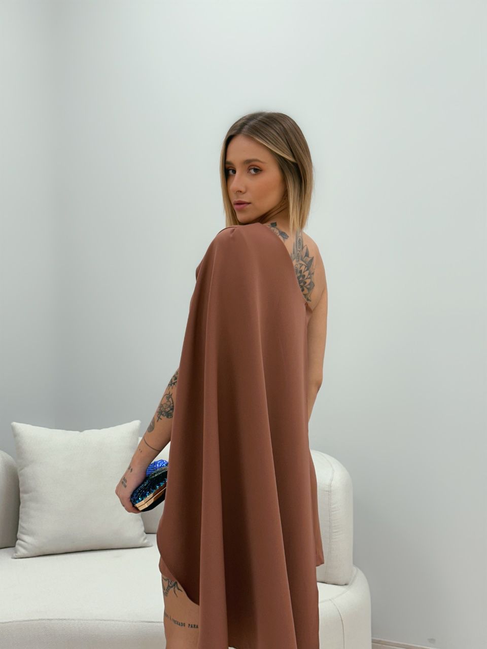 VESTIDO BEATRIZ NULA MANGA MARROM