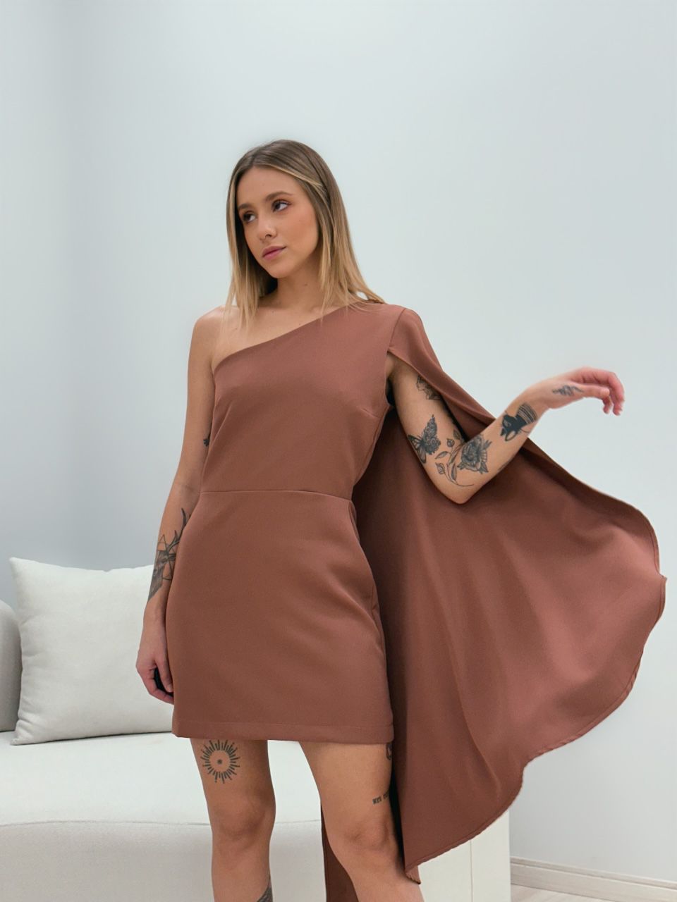 VESTIDO BEATRIZ NULA MANGA MARROM