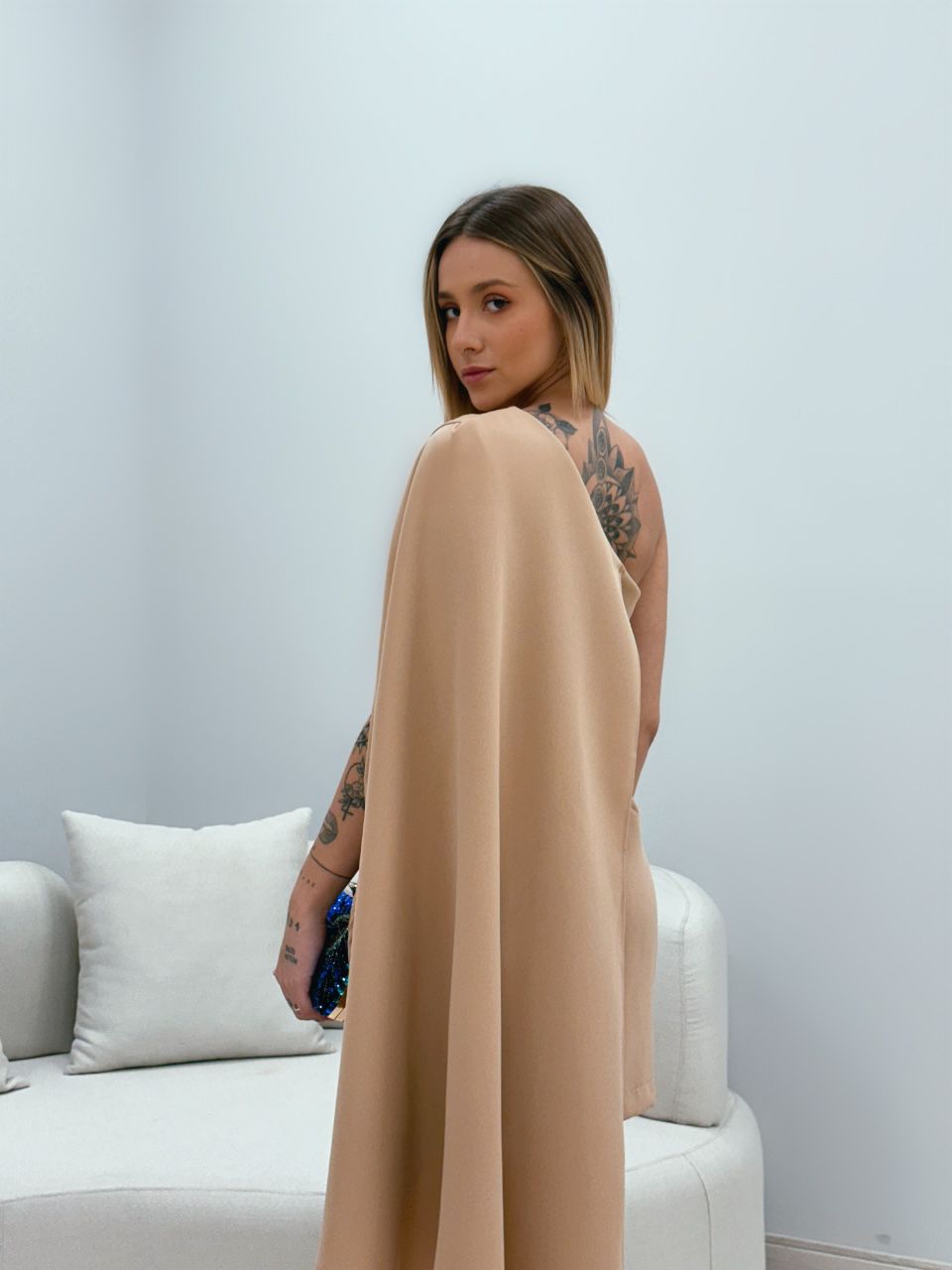 VESTIDO BEATRIZ NULA MANGA NUDE