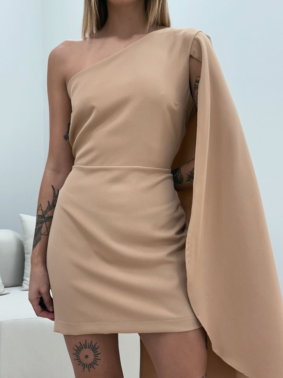 VESTIDO BEATRIZ NULA MANGA NUDE