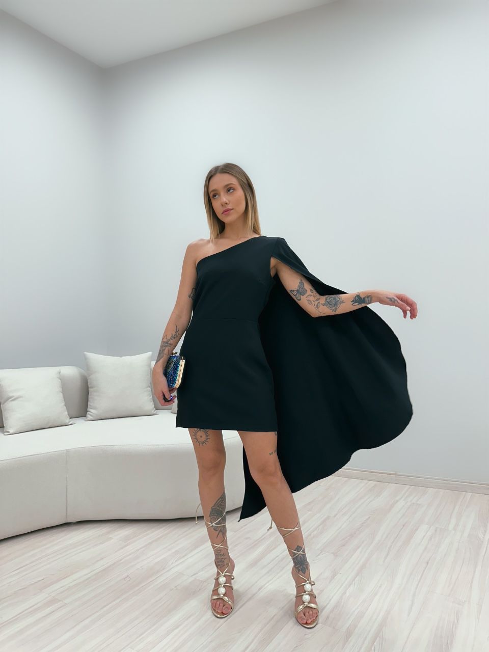 VESTIDO BEATRIZ NULA MANGA PRETO