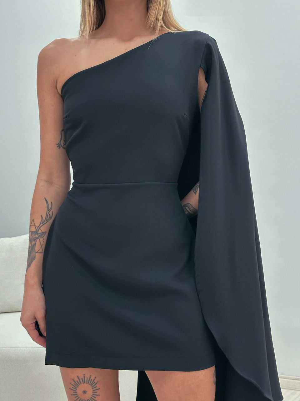 VESTIDO BEATRIZ NULA MANGA PRETO