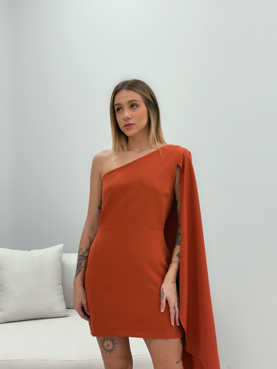 VESTIDO BEATRIZ NULA MANGA TERRA COTA 