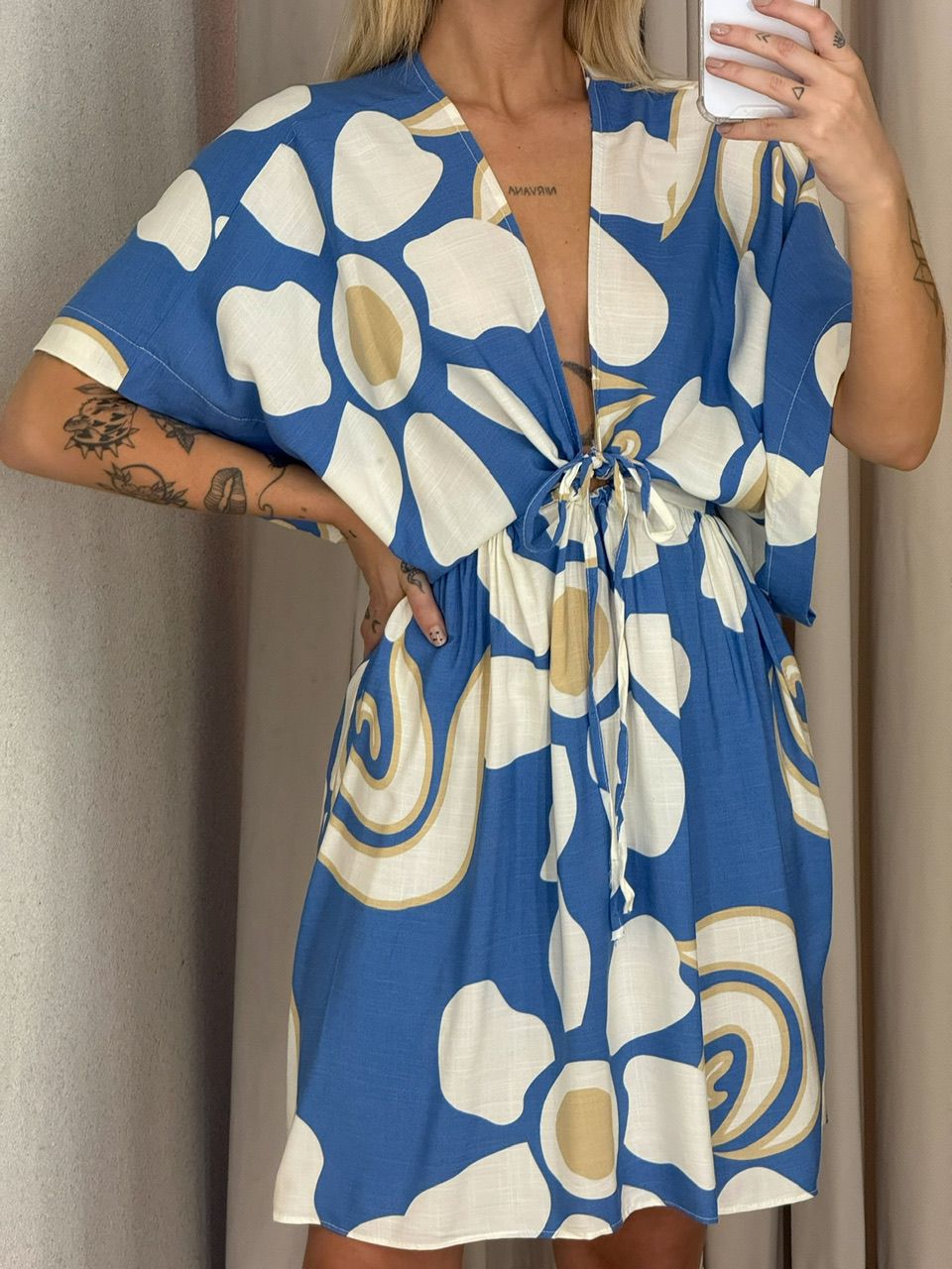 VESTIDO ANTONIA CURTO AZUL