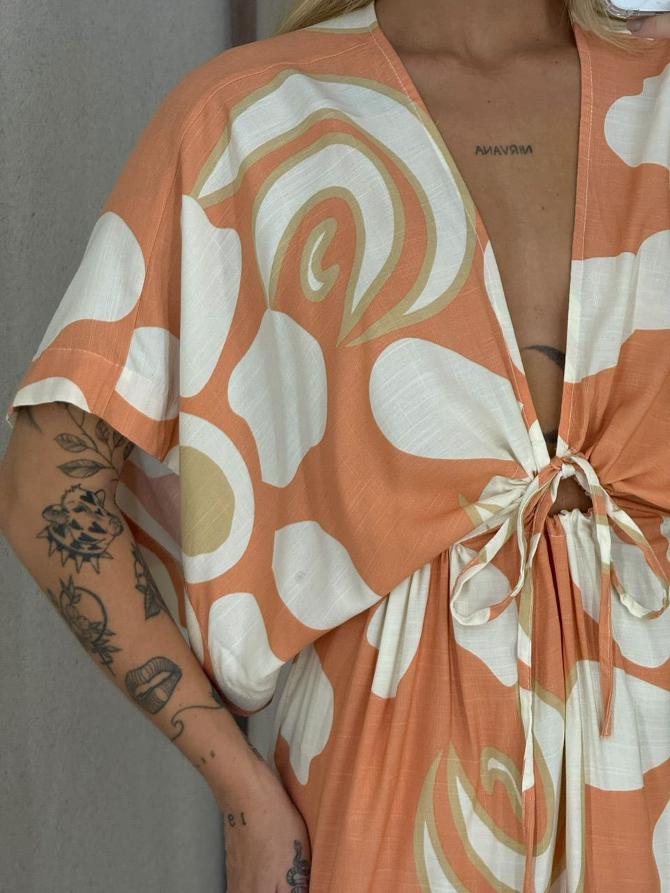 VESTIDO ANTONIA CURTO PÊSSEGO