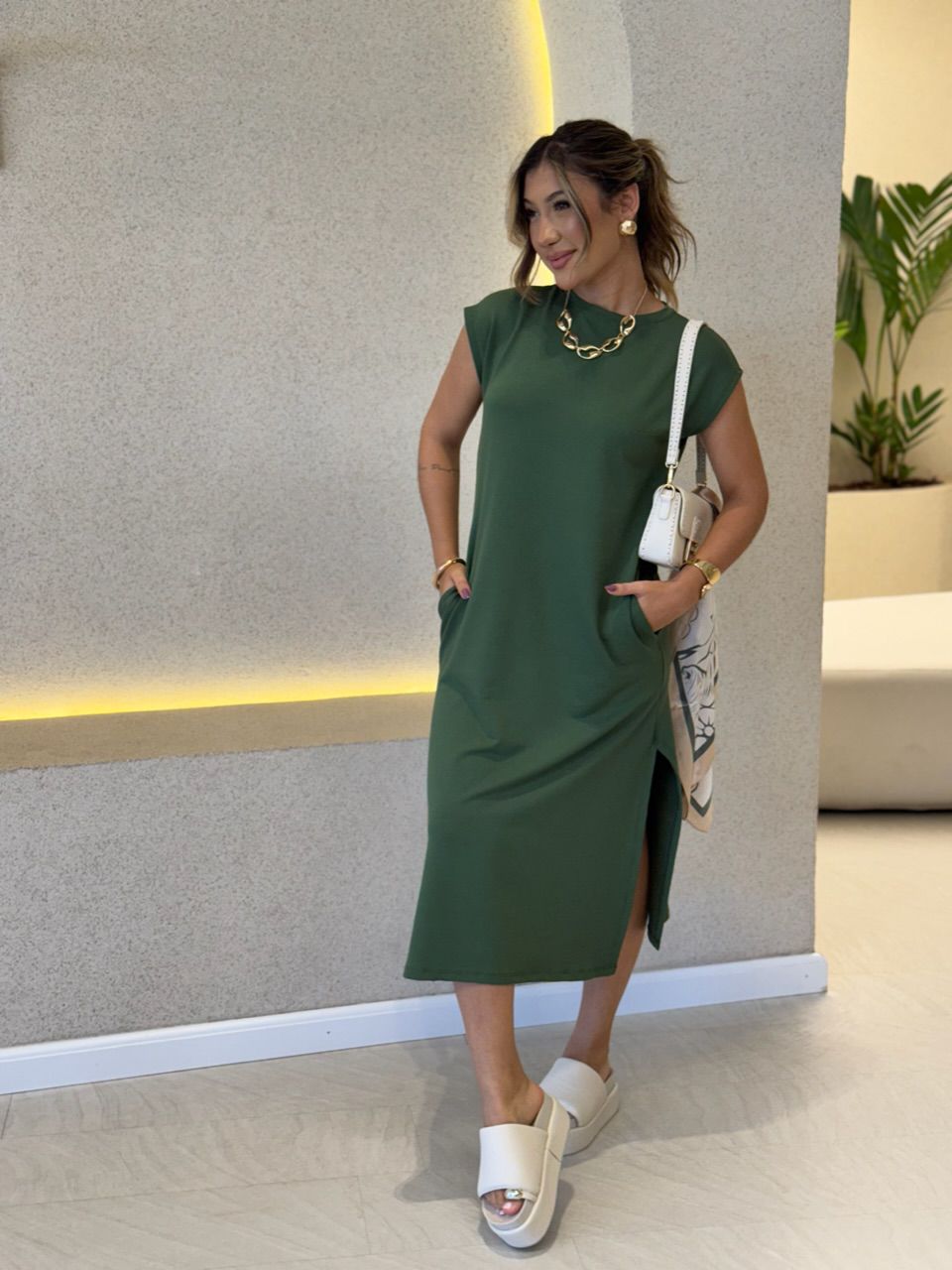VESTIDO AUGUSTA MUSCLE OLIVA