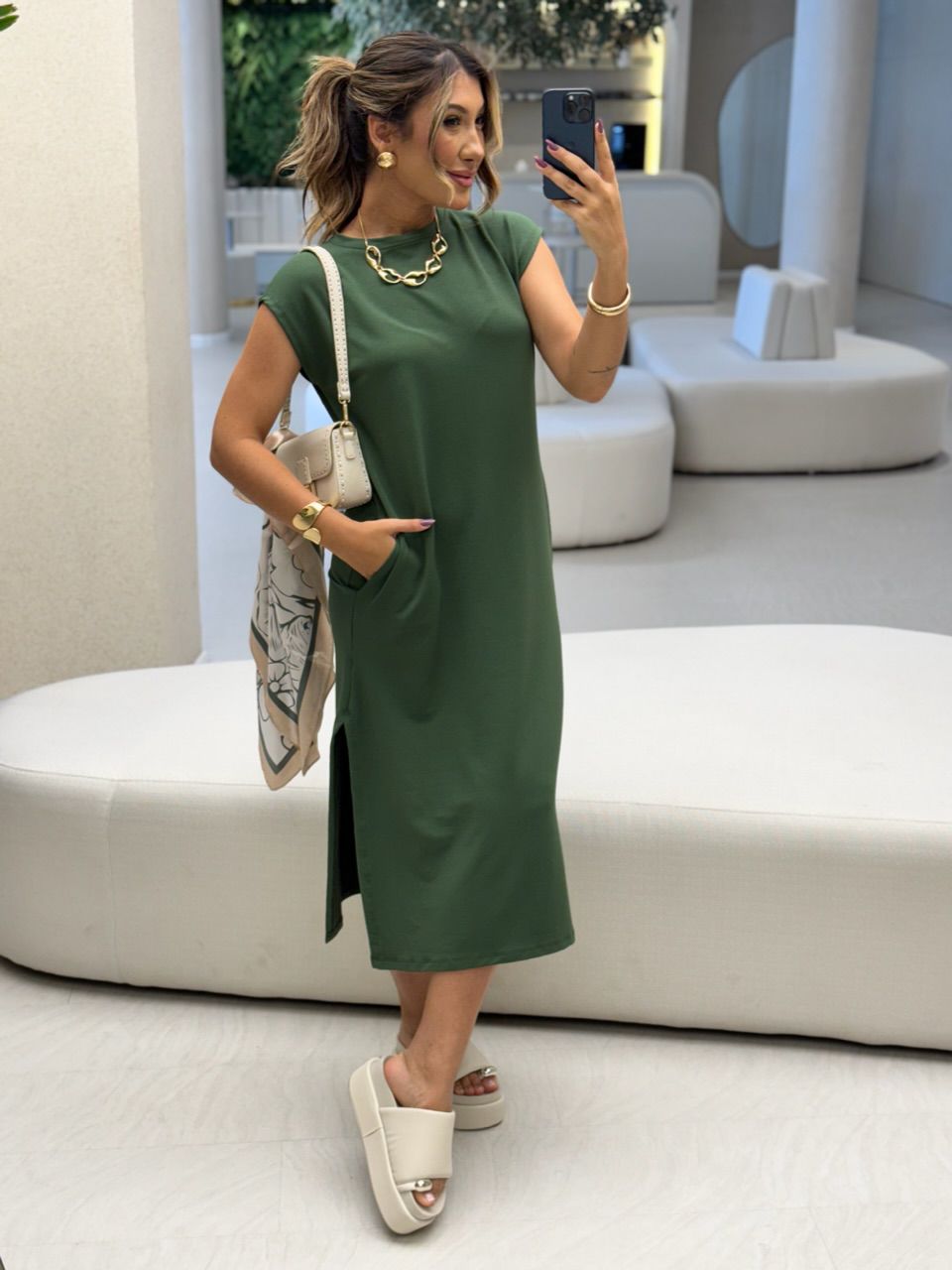 VESTIDO AUGUSTA MUSCLE OLIVA