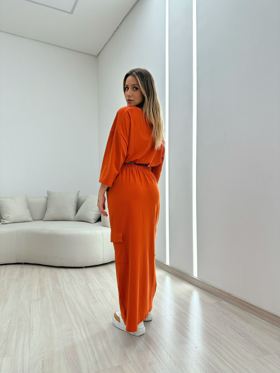 CONJUNTO MOLETINHO SAIA LARANJA