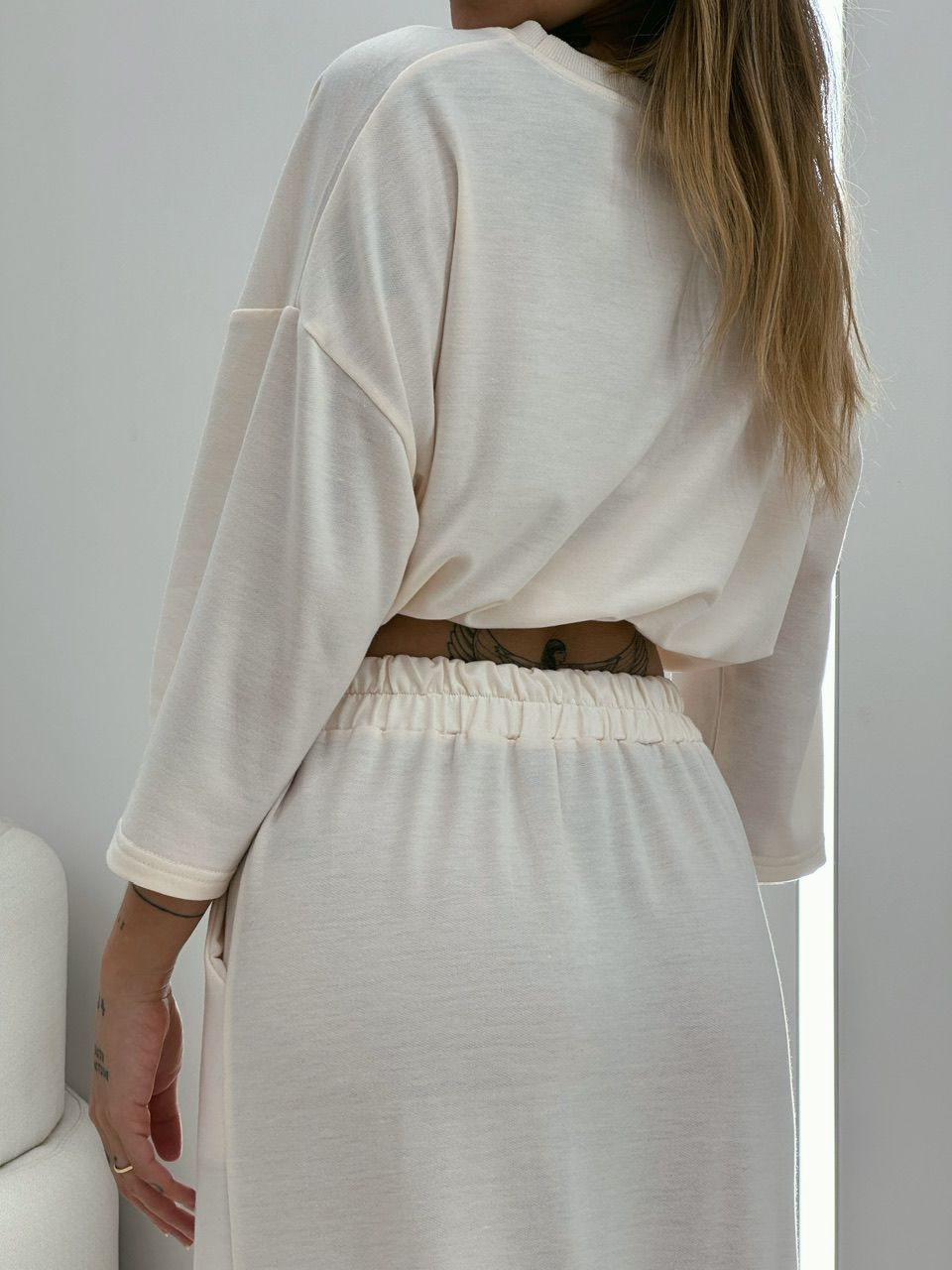 CONJUNTO MOLETINHO SAIA MARFIM