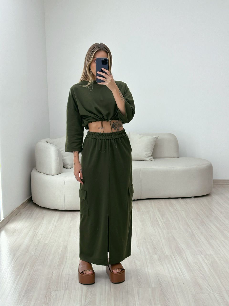 CONJUNTO MOLETINHO SAIA MILITAR