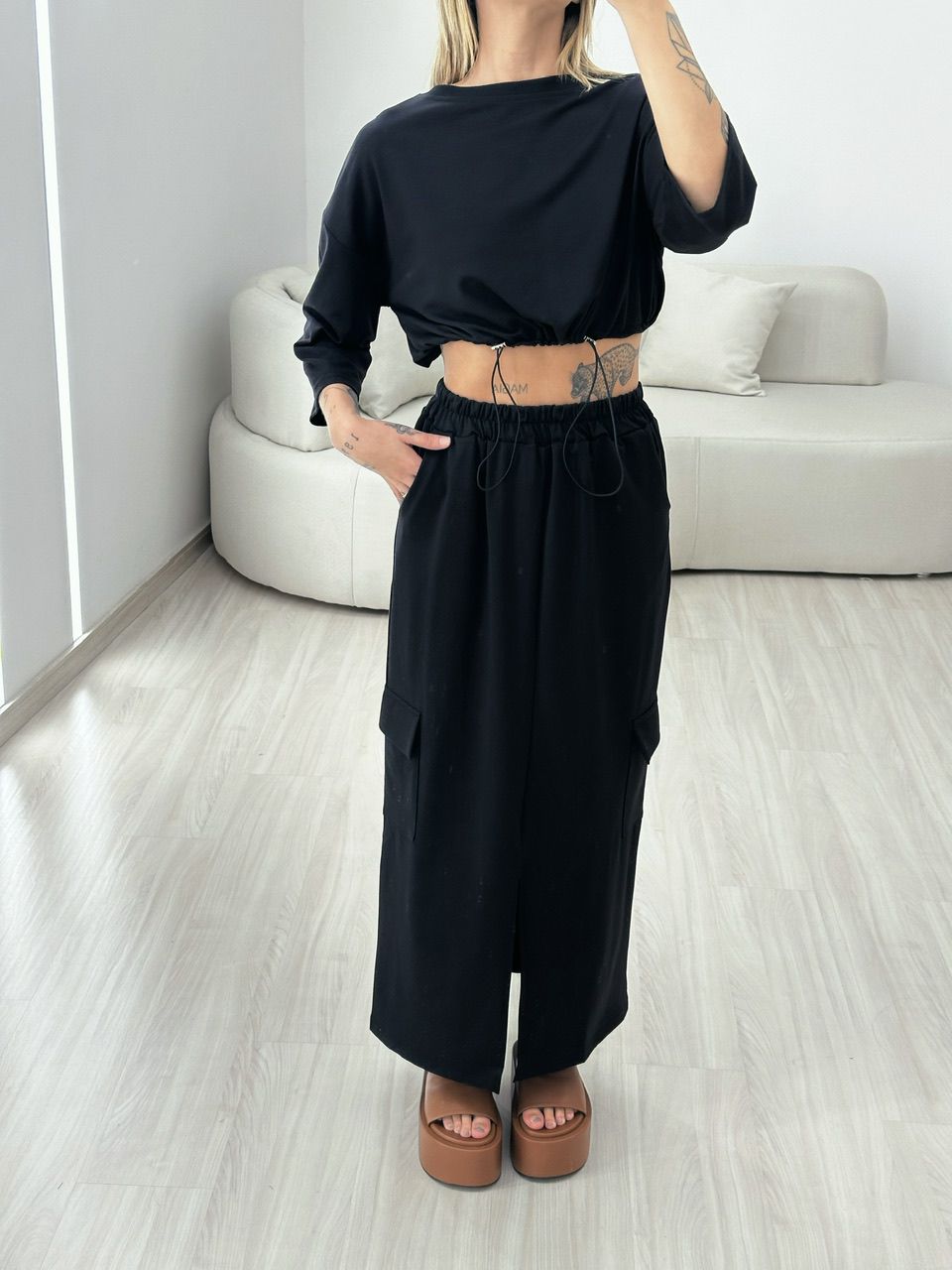 CONJUNTO MOLETINHO SAIA PRETO
