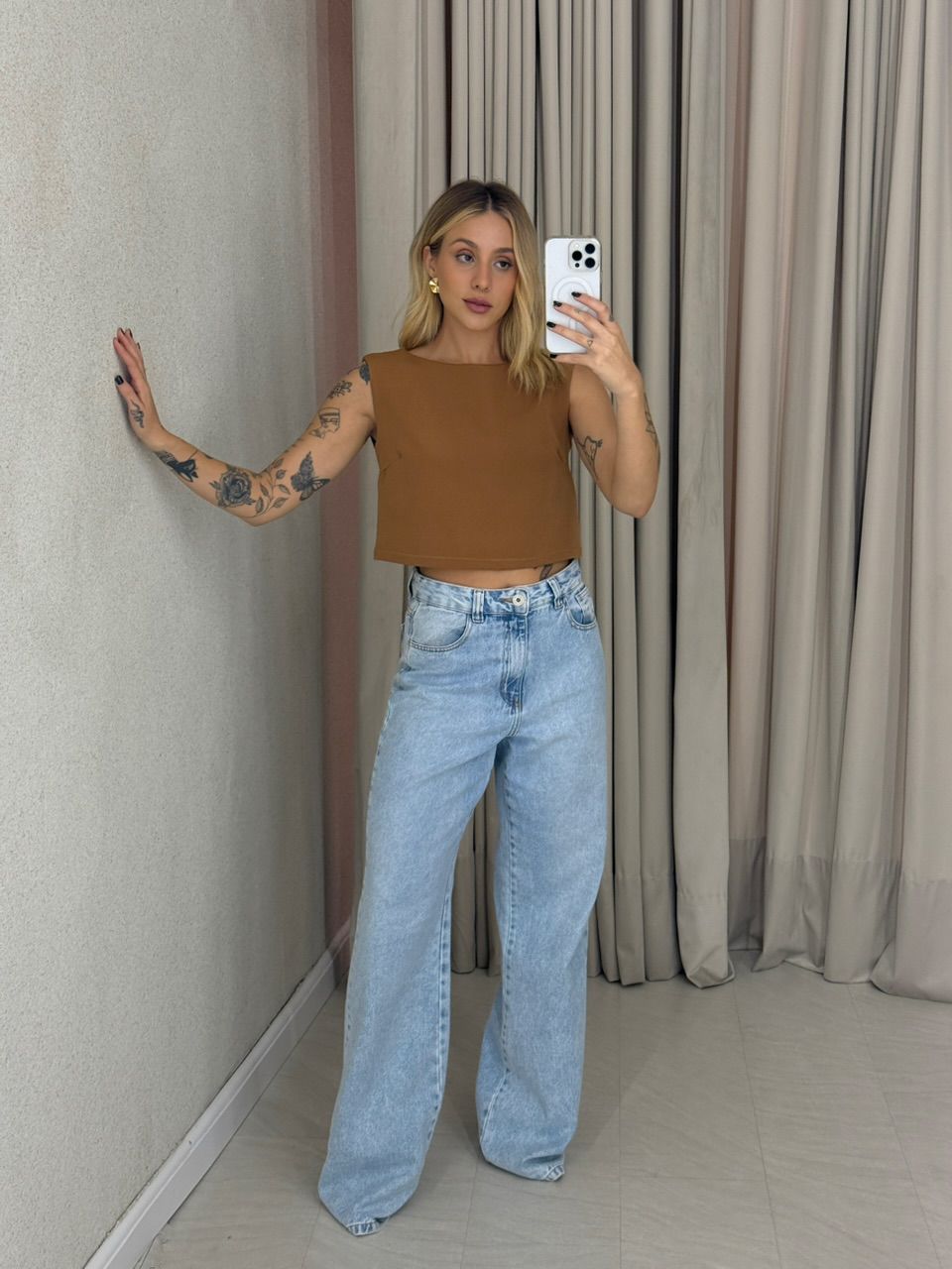 BLUSA JUNIA AMARRAÇÃO MARROM