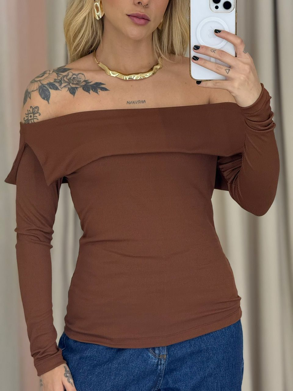 BLUSA CARMEN OMBRO A OMBRO MARROM