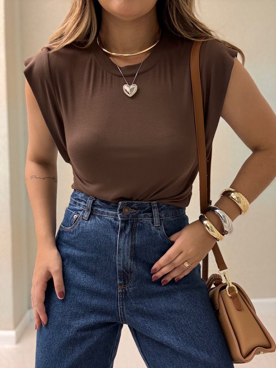 BLUSA BERENICE BASIC MARROM
