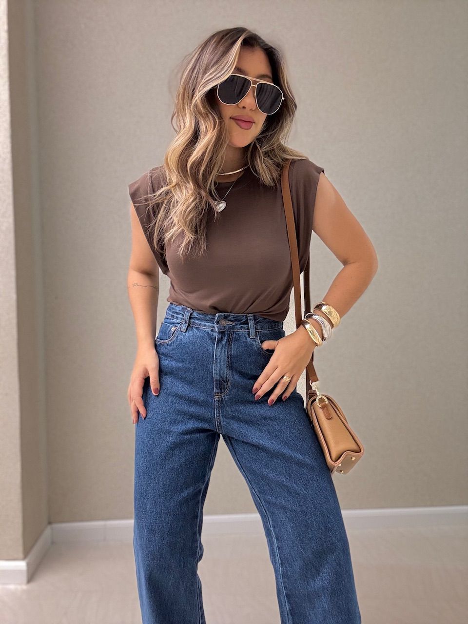 BLUSA BERENICE BASIC MARROM