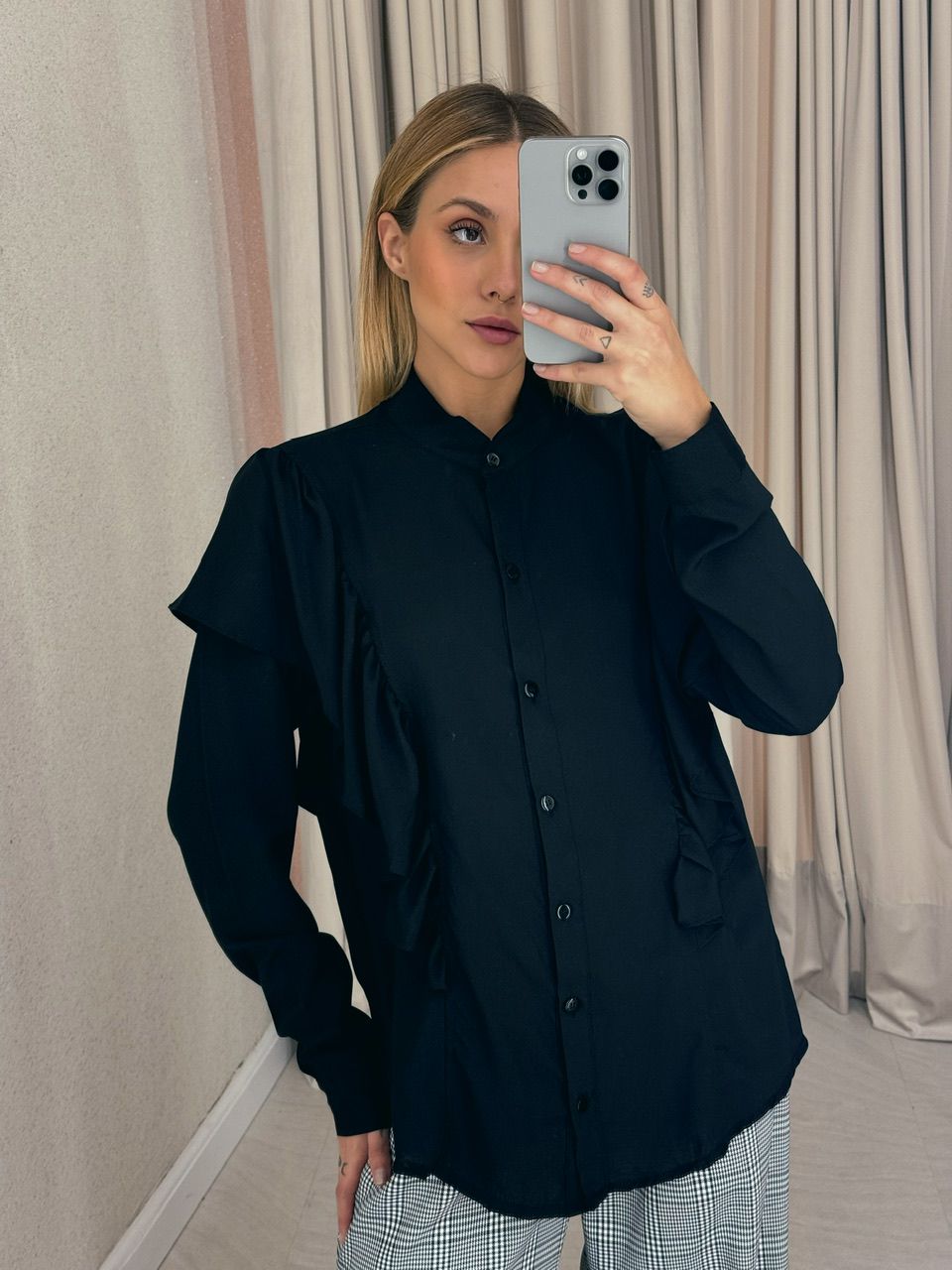 CAMISA DALILA BABADO PRETA