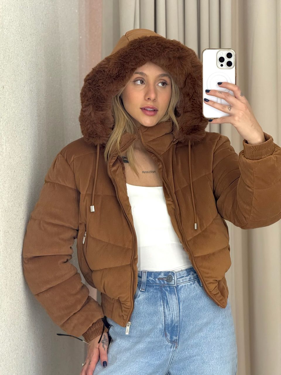 PUFFER BEATRIZ PELINHOS CARAMELO