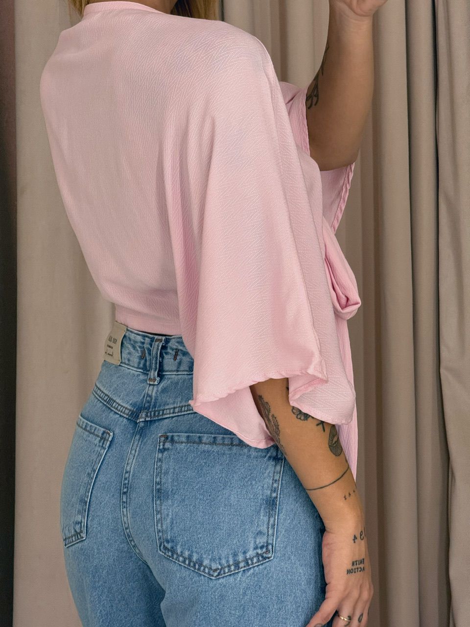 CROPPED FELÍCIA AMARRAÇÃO BABY PINK