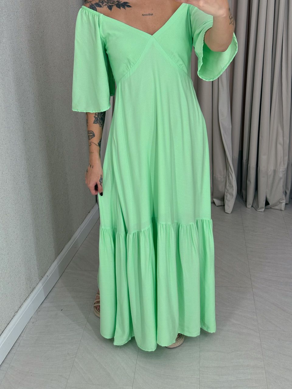 VESTIDO MANGA MIDI Verde Claro