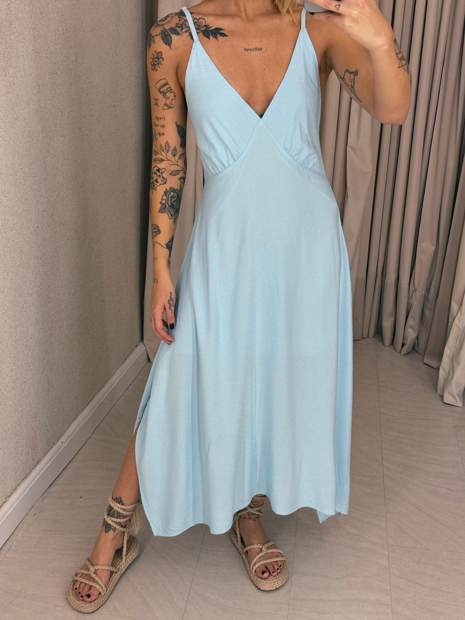 VESTIDO MIDI ALÇA BABY BLUE