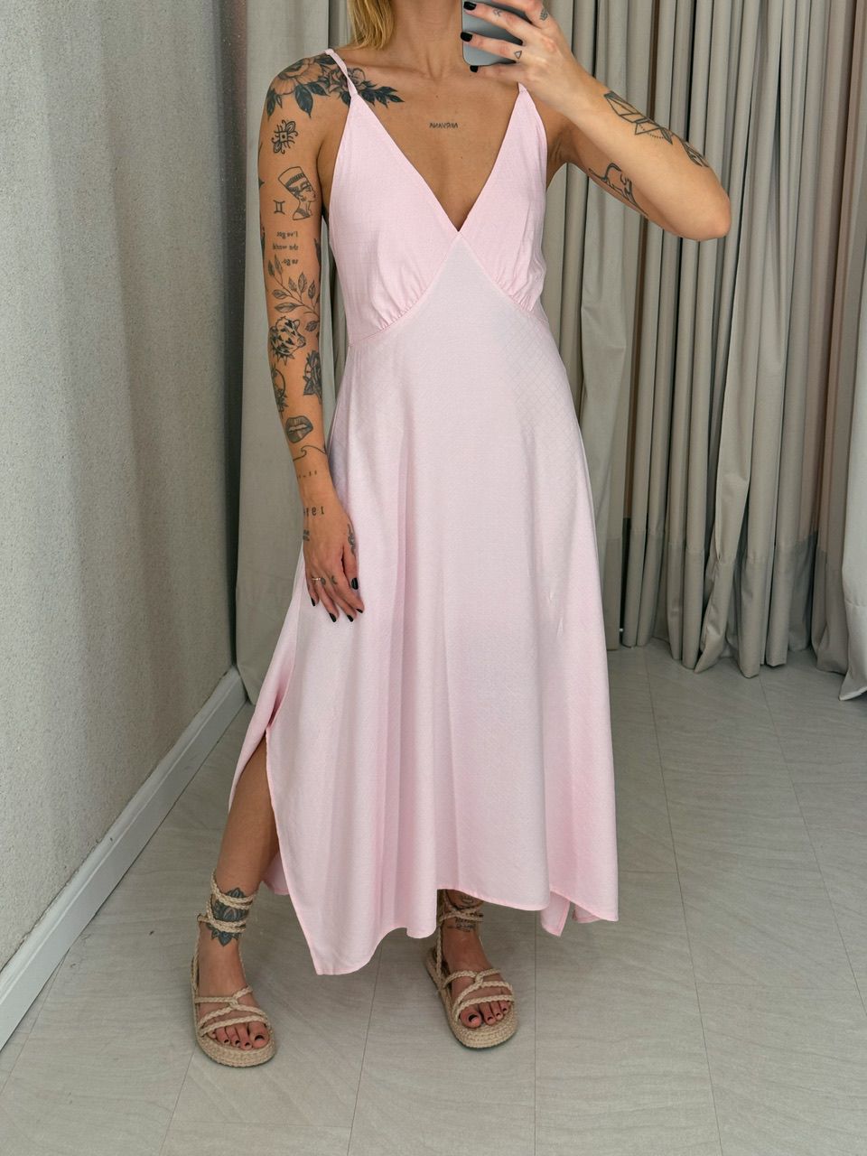 VESTIDO MIDI ALÇA BABY PINK