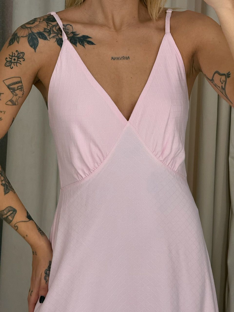 VESTIDO MIDI ALÇA BABY PINK