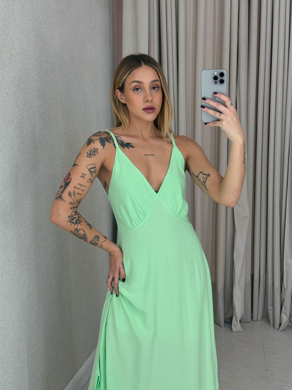 VESTIDO MIDI ALÇA VERDE CLARO