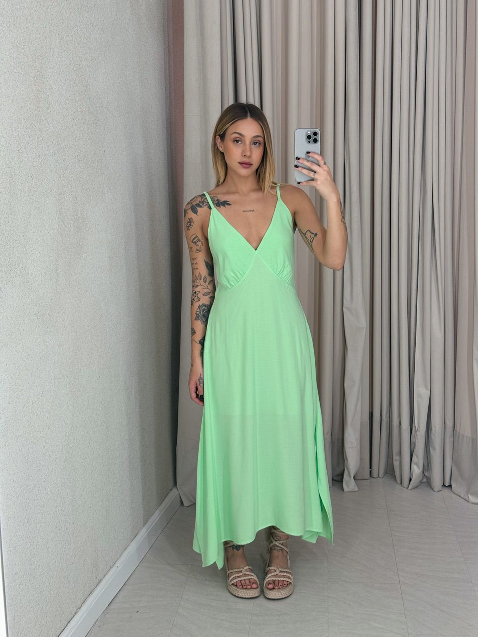 VESTIDO MIDI ALÇA VERDE CLARO