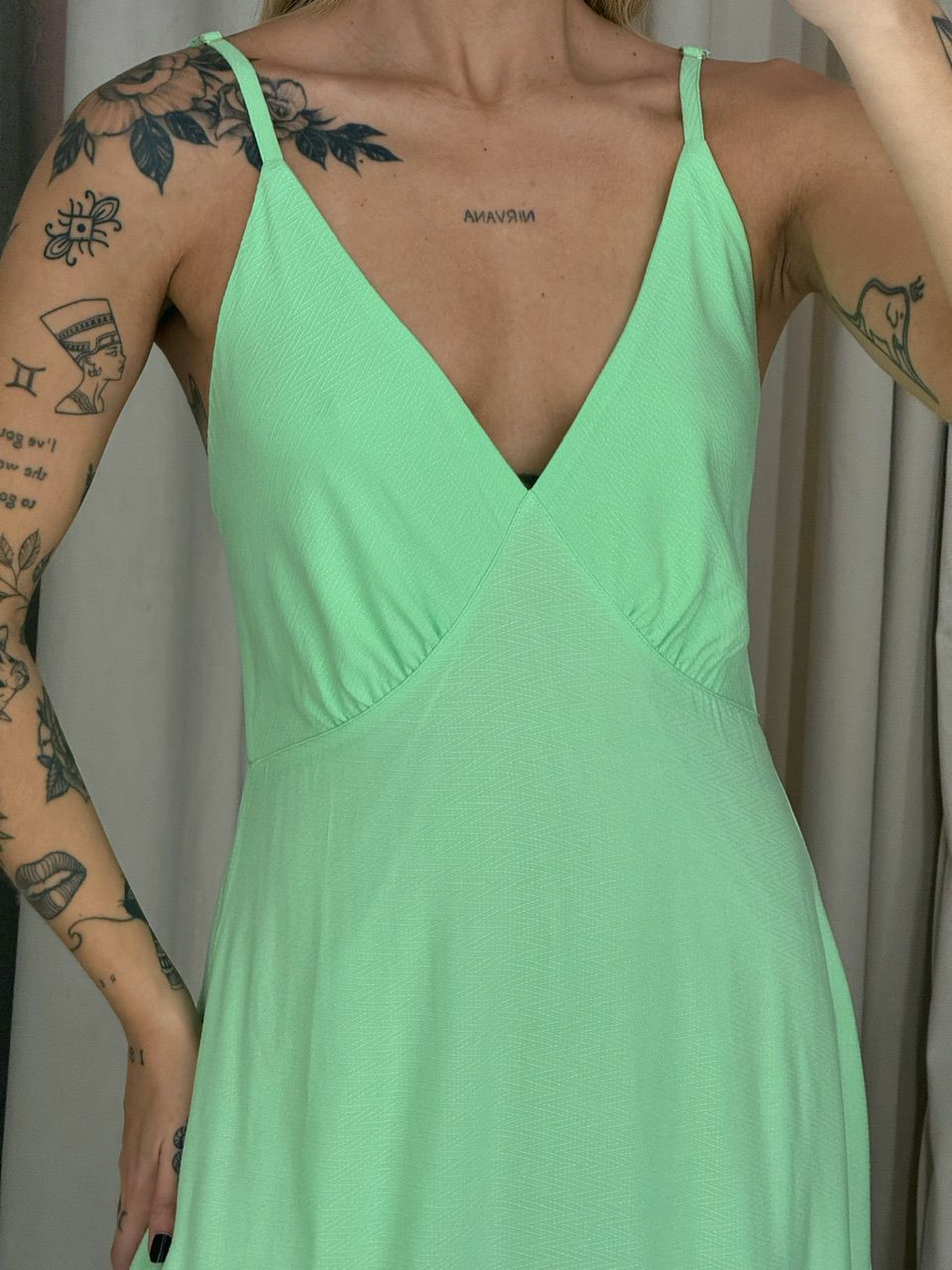 VESTIDO MIDI ALÇA VERDE CLARO