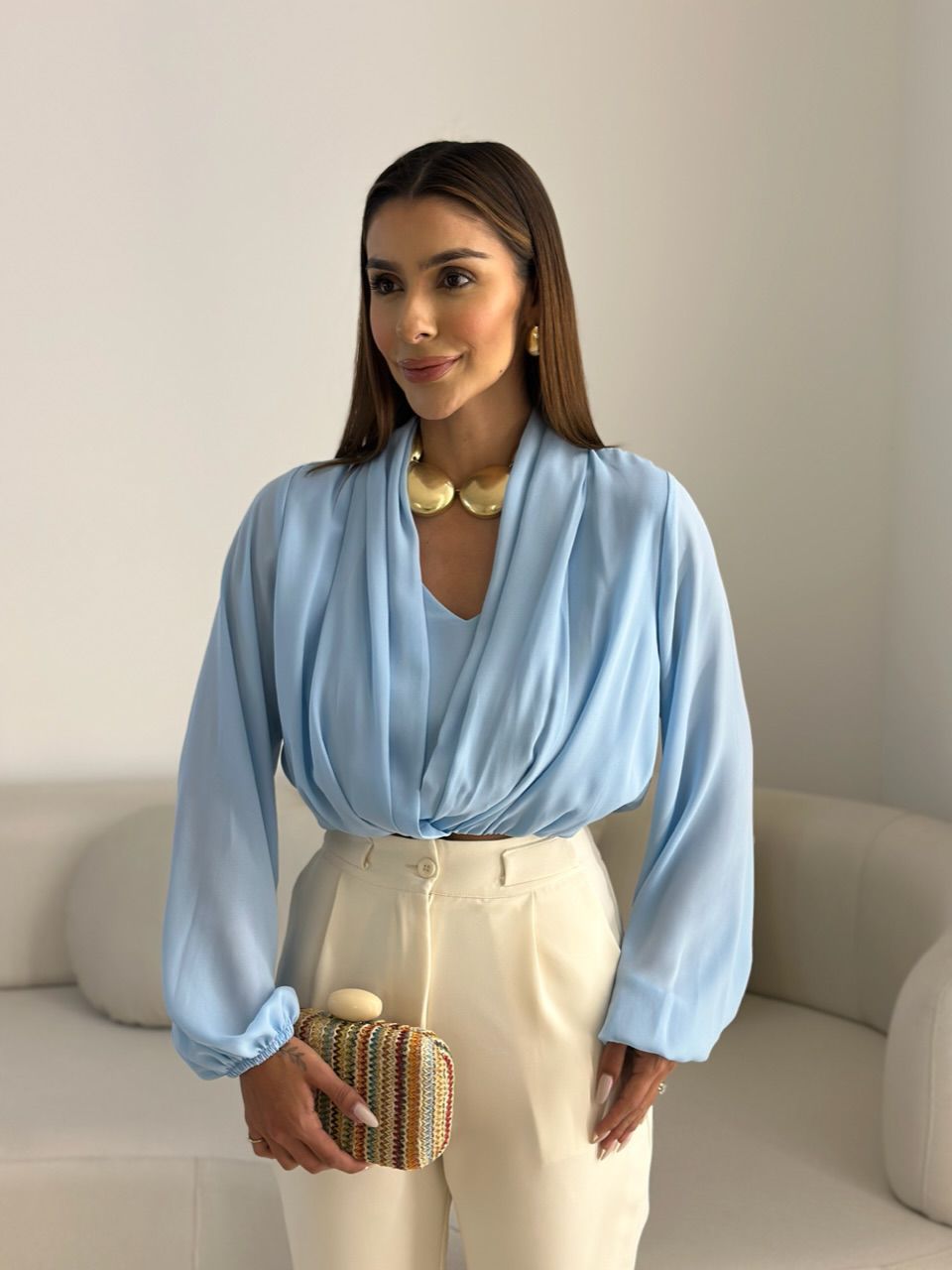 BLUSA LETICIA DECOTE BABY BLUE - 0068260365 - CAROLLA FERRARO