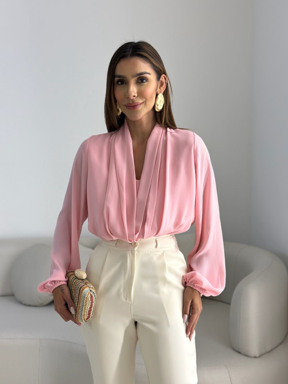 BLUSA LETICIA DECOTE ROSA