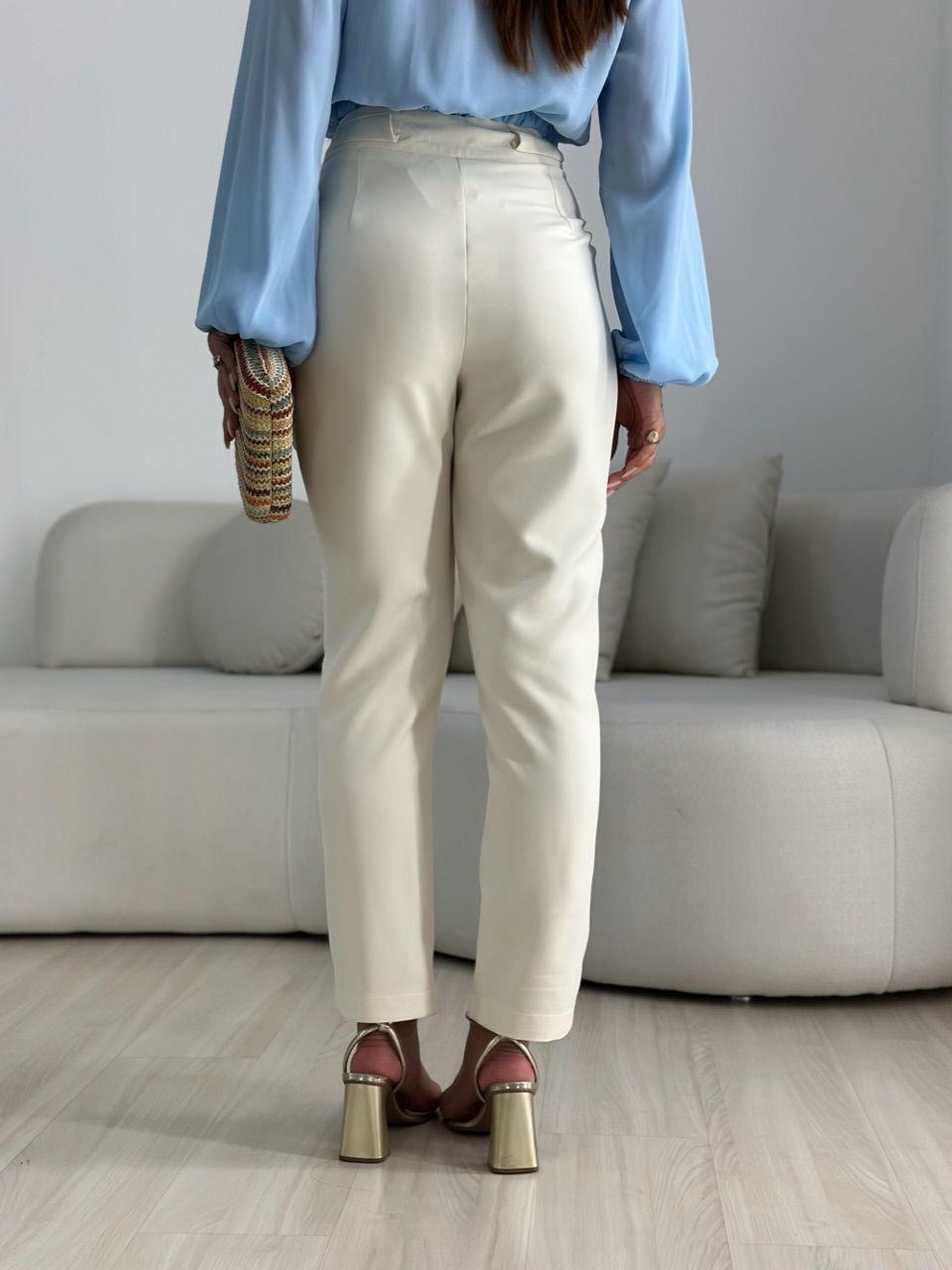 CALÇA ELEONORA SKINNY OFF