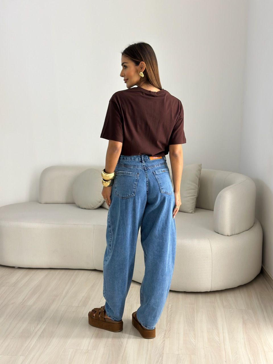 T-SHIRT JÉSSICA ESTAMPADA MARROM