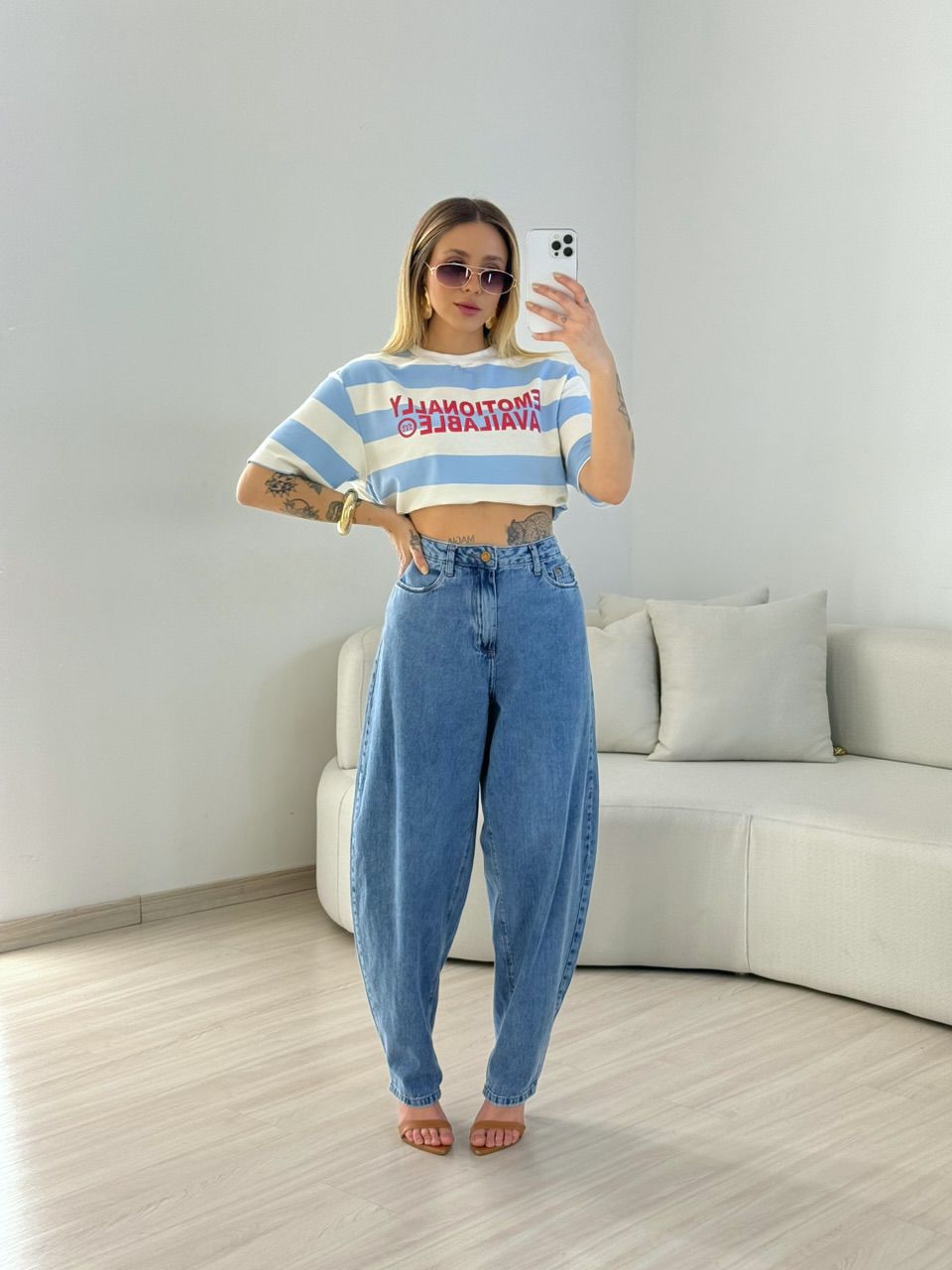 CAMISETÃO BARBÁRA LISTRADO BABY BLUE - 0068240365 - CAROLLA FERRARO