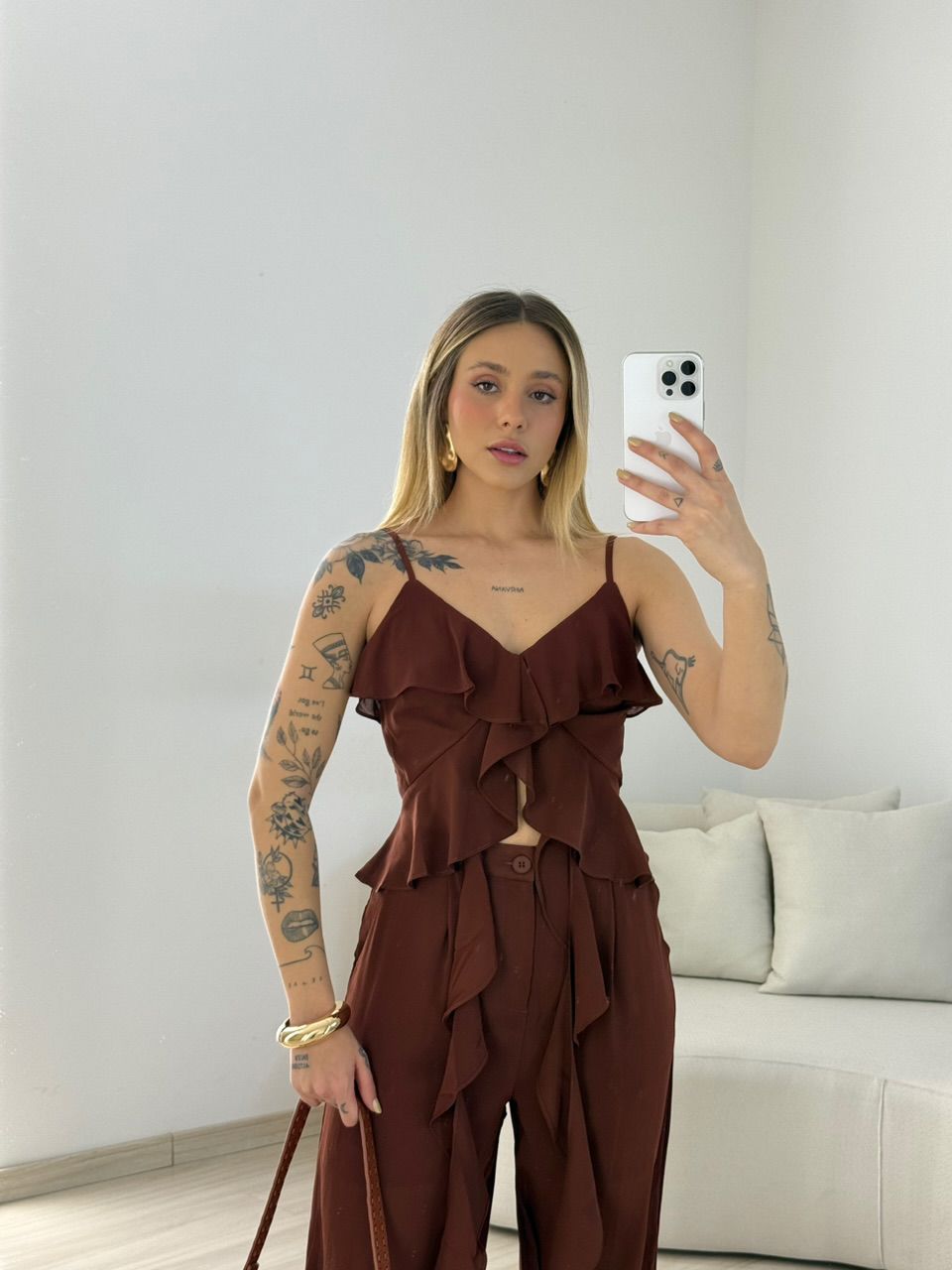 CONJUNTO CINDY BABADO MARROM