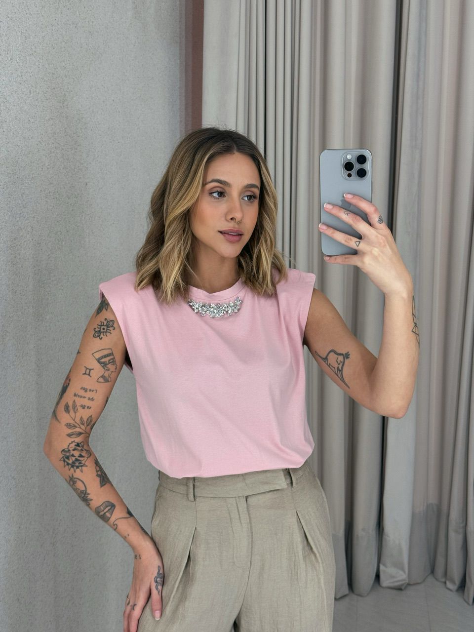 BLUSA MAITÊ MUSCLE ROSA - 0056730031 - CAROLLA FERRARO