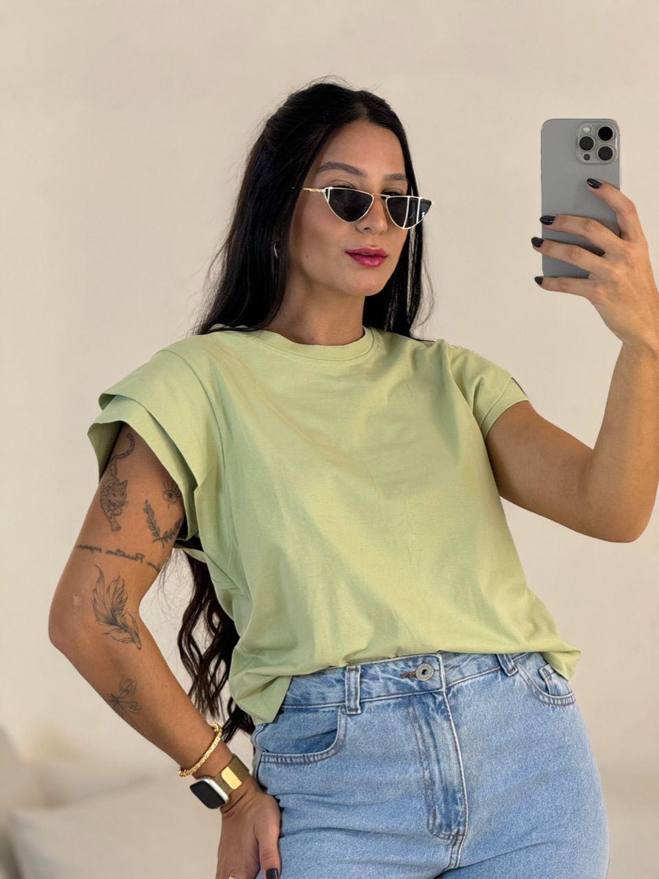 BLUSA MAYA DETALHE MANGA VERDE