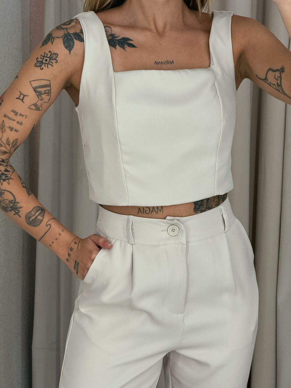 CONJUNTO LILY TOP CALÇA AREIA