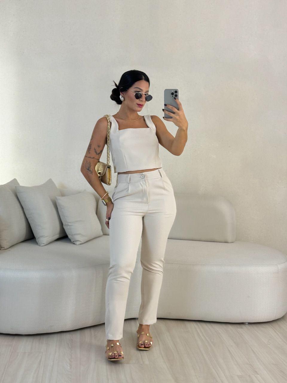 CONJUNTO LILY TOP CALÇA AREIA - 0056660110 - CAROLLA FERRARO