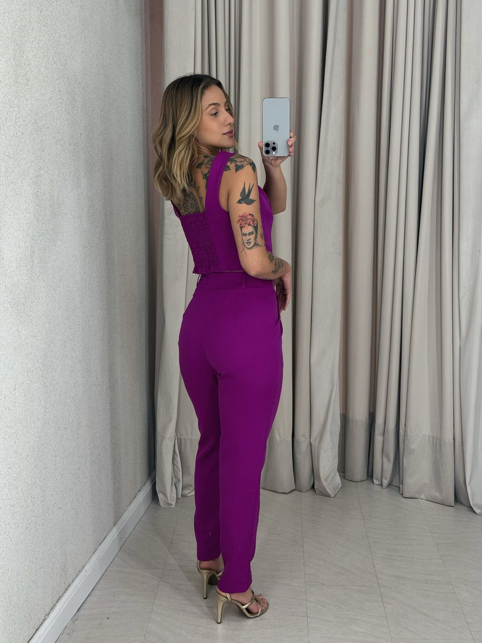 CONJUNTO LILY TOP CALÇA FUCSIA
