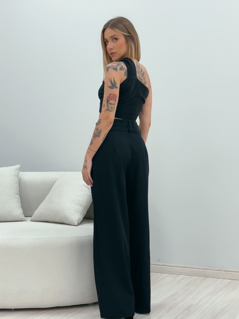 CALÇA ANA LIZ PANTALONA PRETA