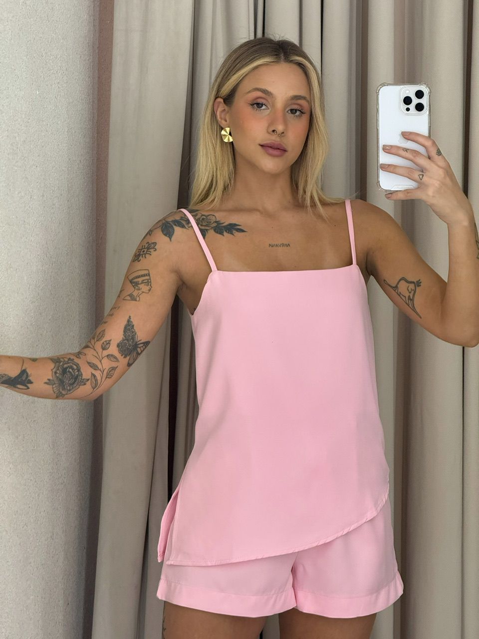 CONJUNTO ROSELI SHORT ROSA