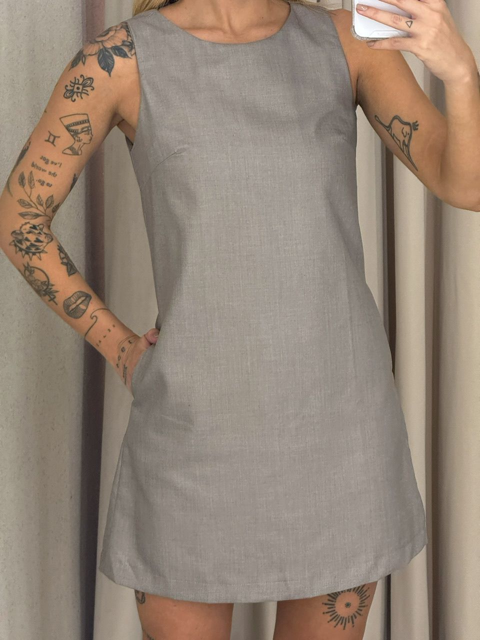 VESTIDO SAMIRA CURTO CINZA