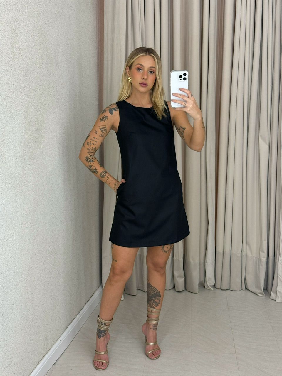 VESTIDO SAMIRA CURTO PRETO - 0061810032 - CAROLLA FERRARO