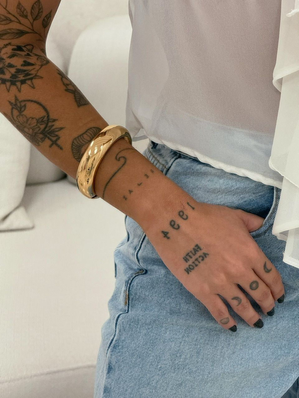 BRACELETE MAVI FINO DOURADO - 0062890084 - CAROLLA FERRARO