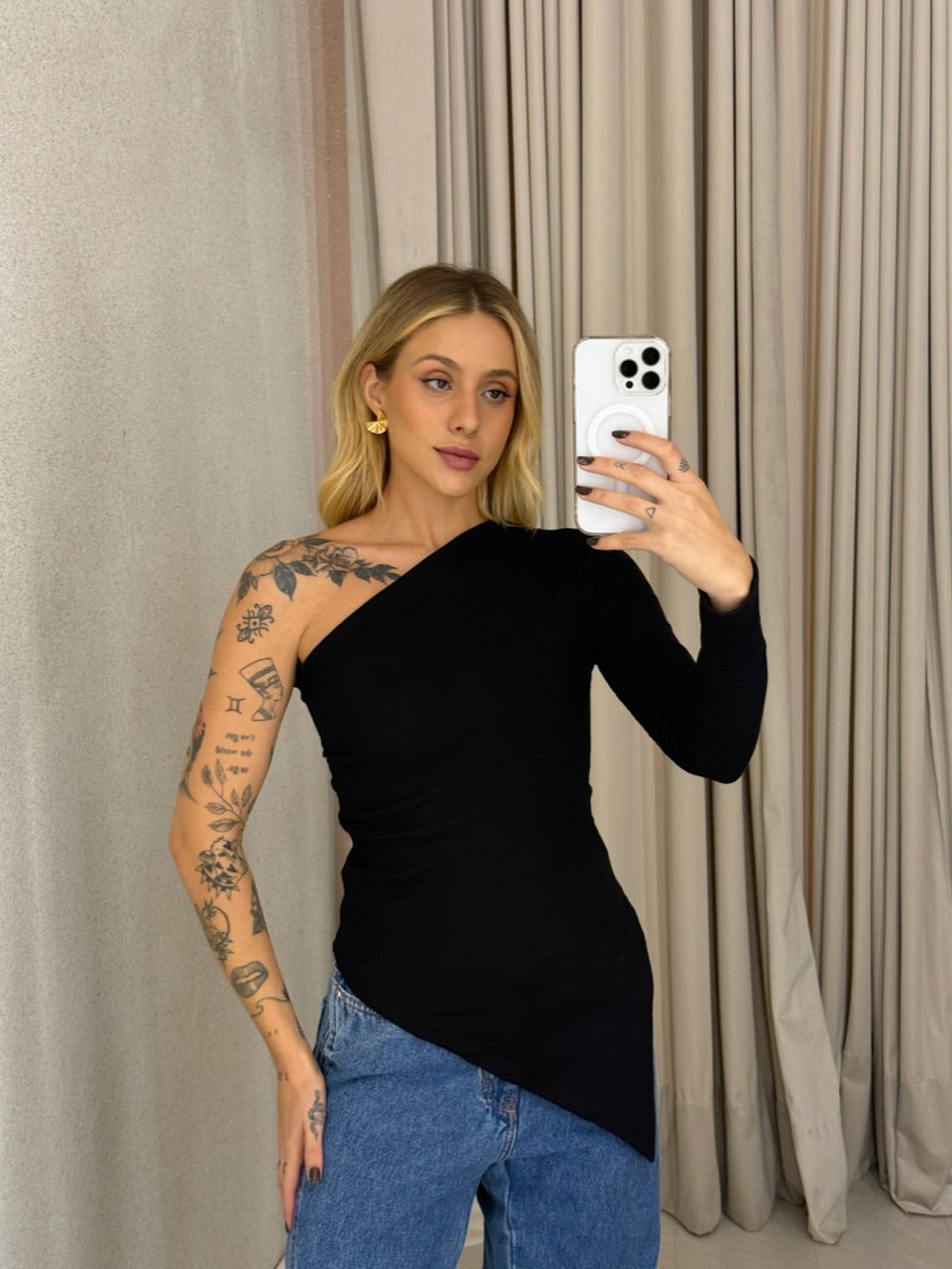 BLUSA MARIA ALICE NULA MANGA PRETA - 0062850033 - CAROLLA FERRARO