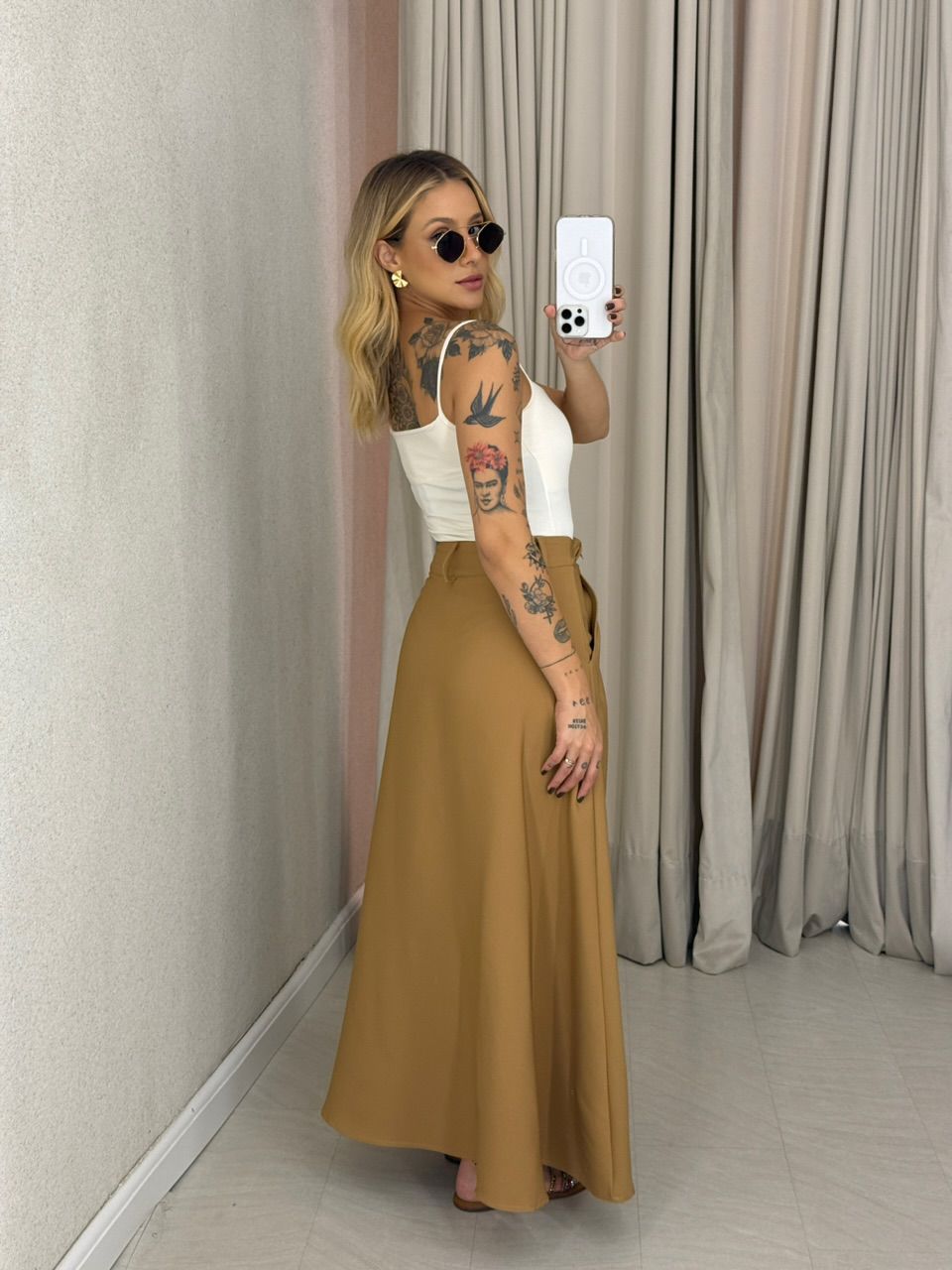 SAIA ISIS LONGUETE Nude